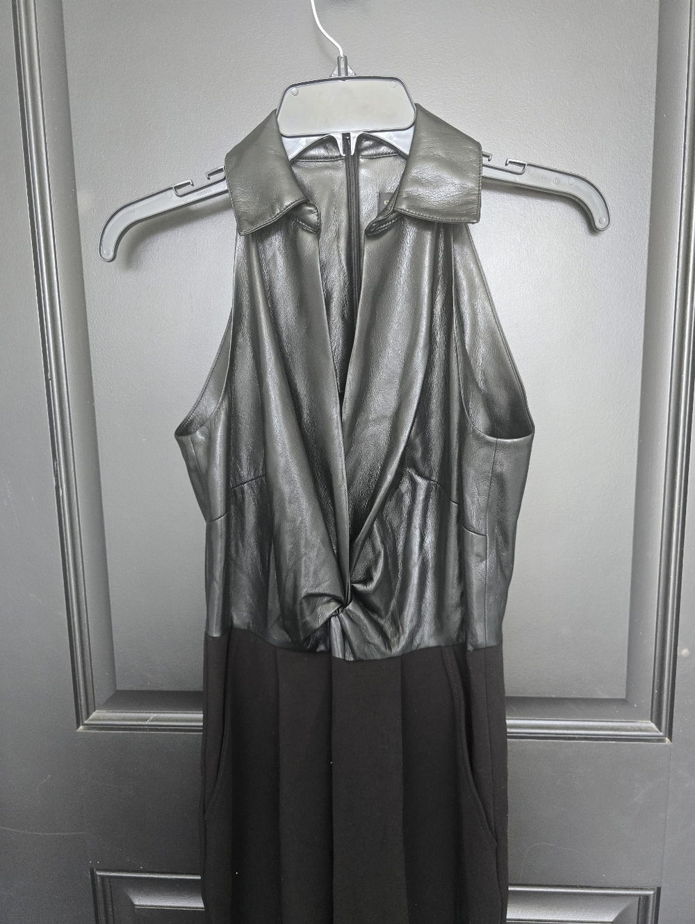 Donna Karan New York Black Faux Leather Wide Leg Jumpsuit Size 2 Halter Neck - Picture 5 of 14